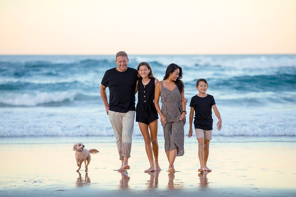 Family - Charlotte Coltman - Community Retreats