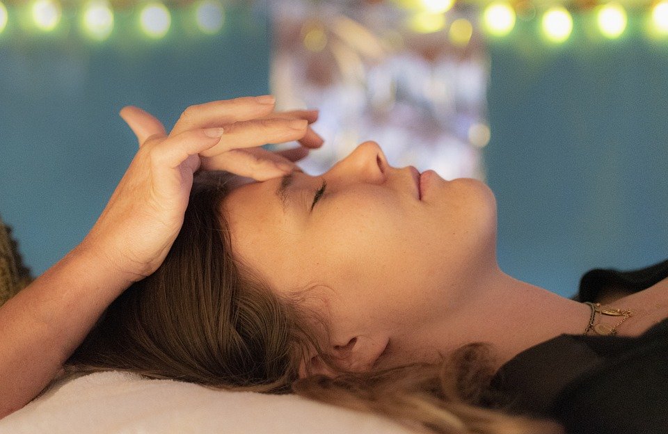 massage-Community Retreats