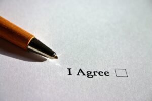 Soul Contracts & Past Life Relationships - How Do They Affect Present Life?